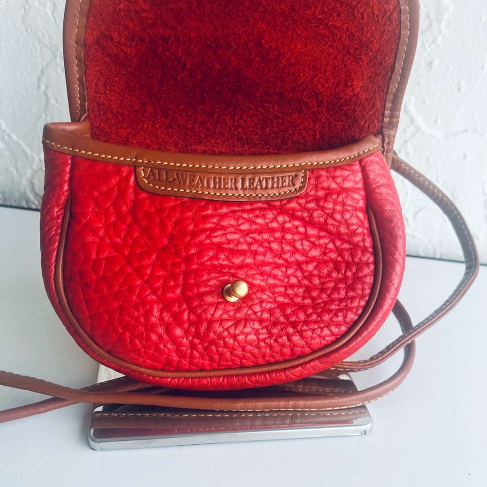 ♦️HOST PICK ♦️VINTAGE DOONEY & BOURKE RED BRITISH TAN CAVALRY SADDLEBAG … - Picture 8 of 16